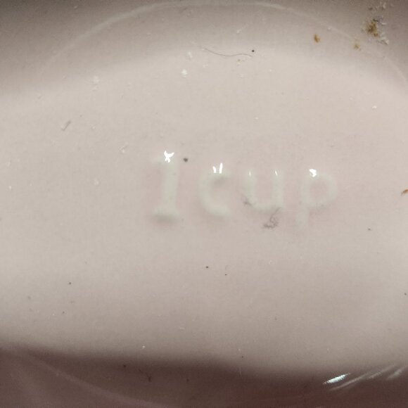 10 Strawberry Street Colorful Pastel Elephant Trunk Measuring Cups 4 Set Stackin - Picture 5 of 8